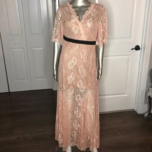 Nude stretch soft lace maxi dress